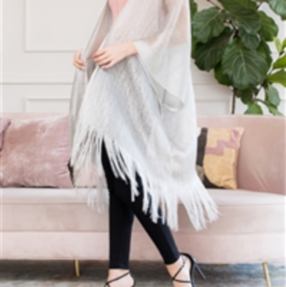 Kimono or Cover up - Picture 3 of 3